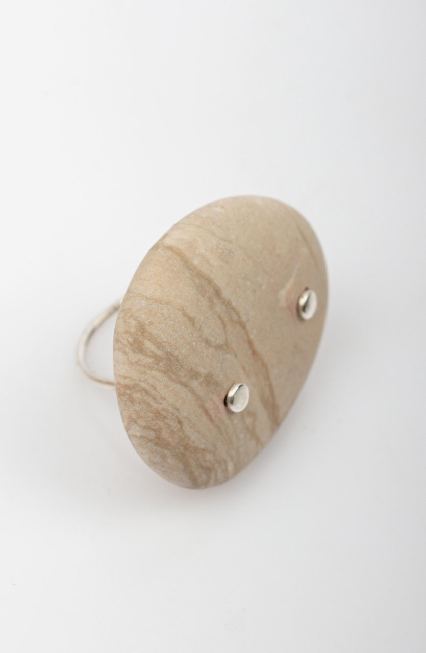 Lucky Sea Stone Ring / Beige on Beige