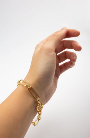 Long Oval Loops Bracelet / Yellow Gold