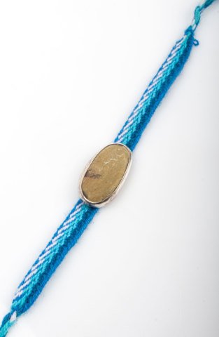 Sea Stone Bracelet / Beige Oval