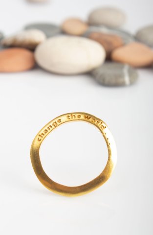 Change Circle Charm