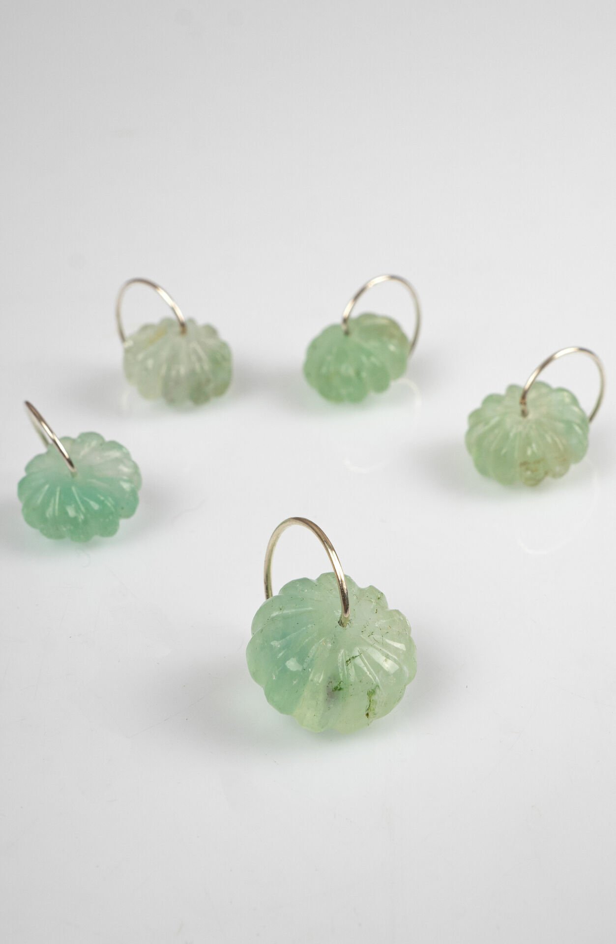 Yeşim Taşlı Çiçek Kolye Ucu - Büyük