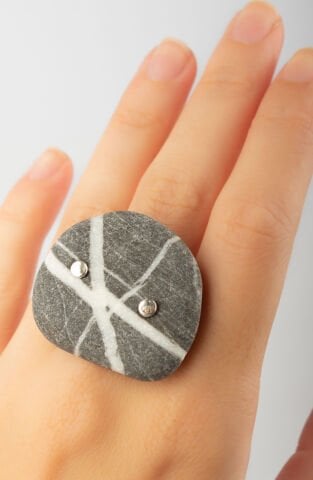 Çakıl Taşı Şans Yüzüğü / X Çizgili