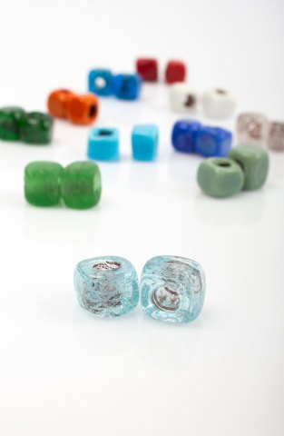 Cubic Glass Bead / Small Size