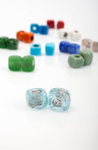 Küçük Küp Cam Boncuk