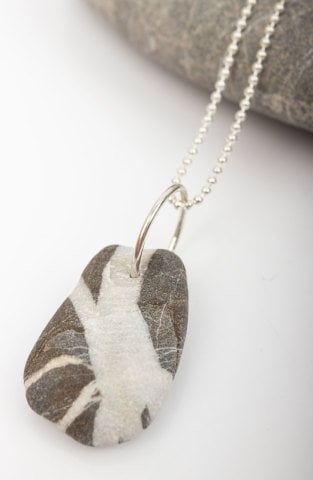 Lucky Sea Stone Ring / Wide Striped