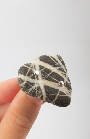 Lucky Sea Stone Ring / Double Striped Gray
