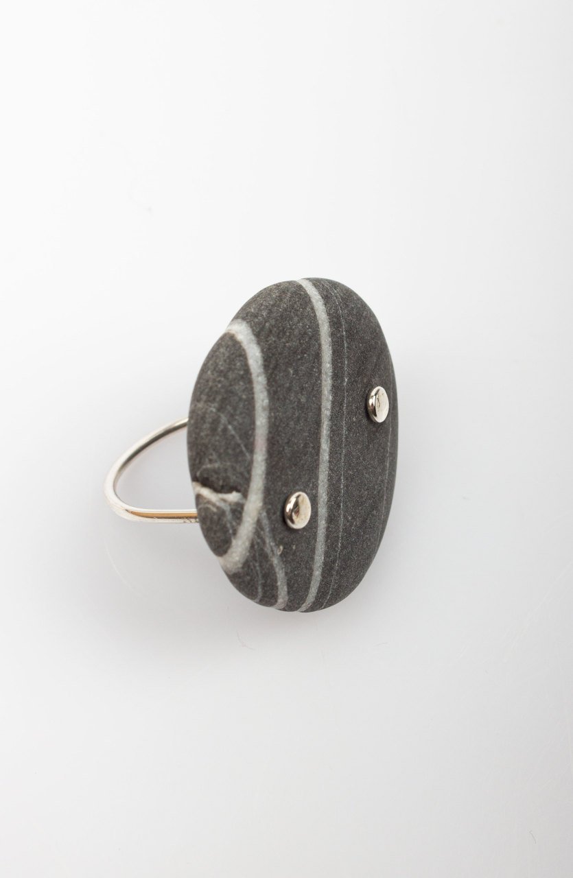 Çakıl Taşı Şans Yüzüğü / Çift Çizgili Gri