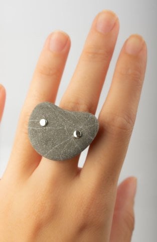 Çakıl Taşı Şans Yüzüğü / Gri Yumuşak Kalp
